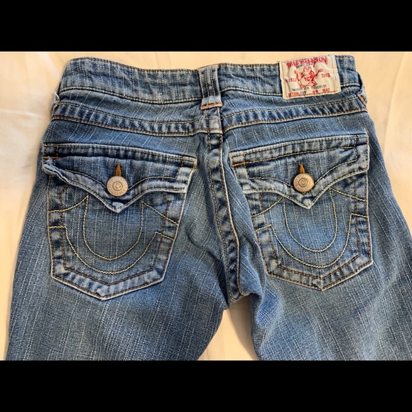 Capri shorts. - Picture 2 of 2